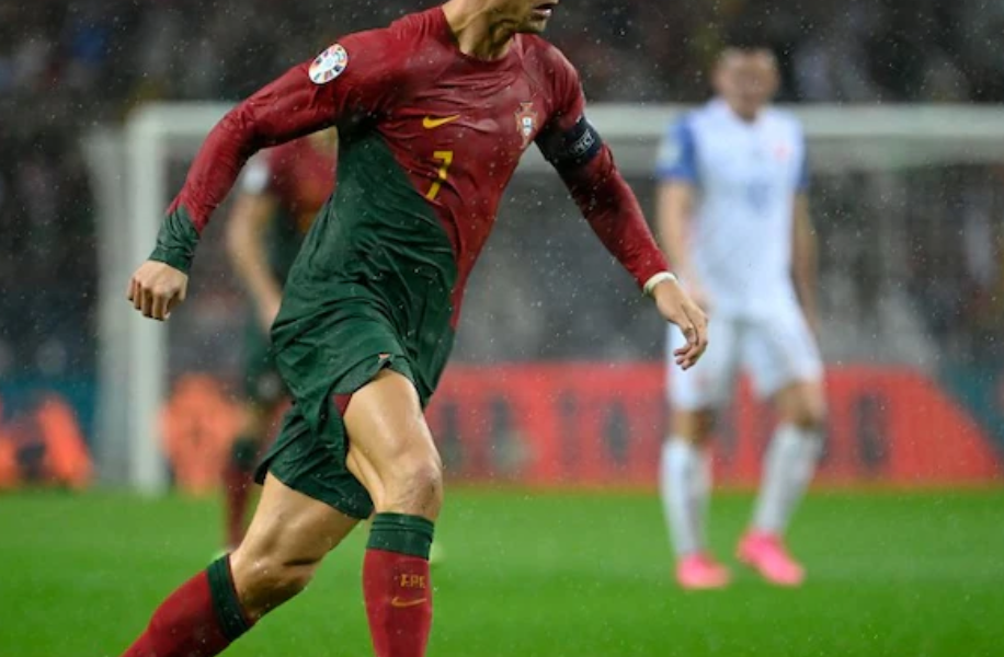 Ronaldo Inspires Georgia's Kvaratskhelia to Stunning Euro 2024 Upset